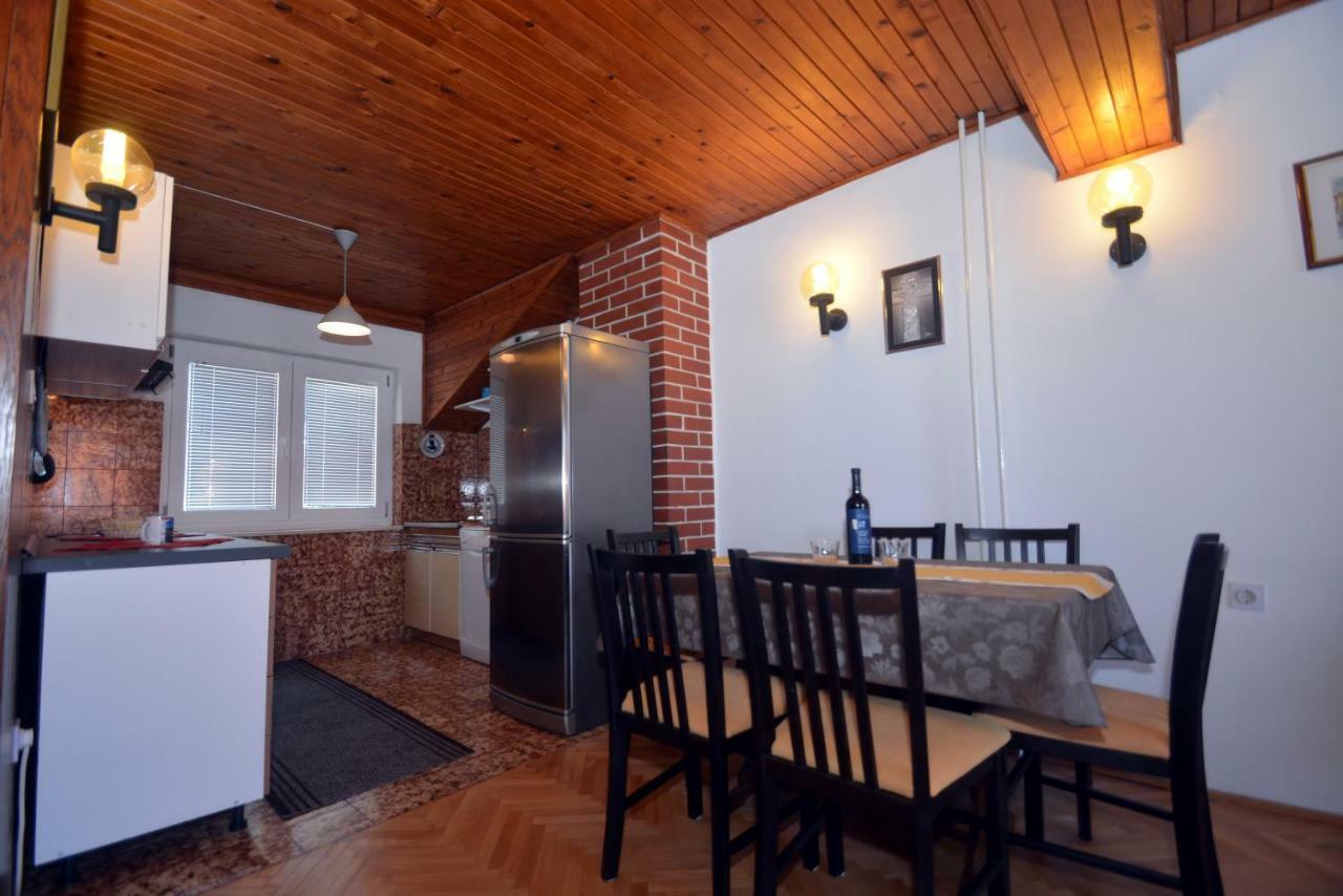 Apartment Mimica-Croatia , Omis , Center Ngoại thất bức ảnh