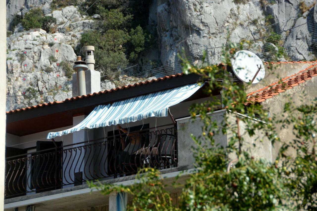 Apartment Mimica-Croatia , Omis , Center Ngoại thất bức ảnh