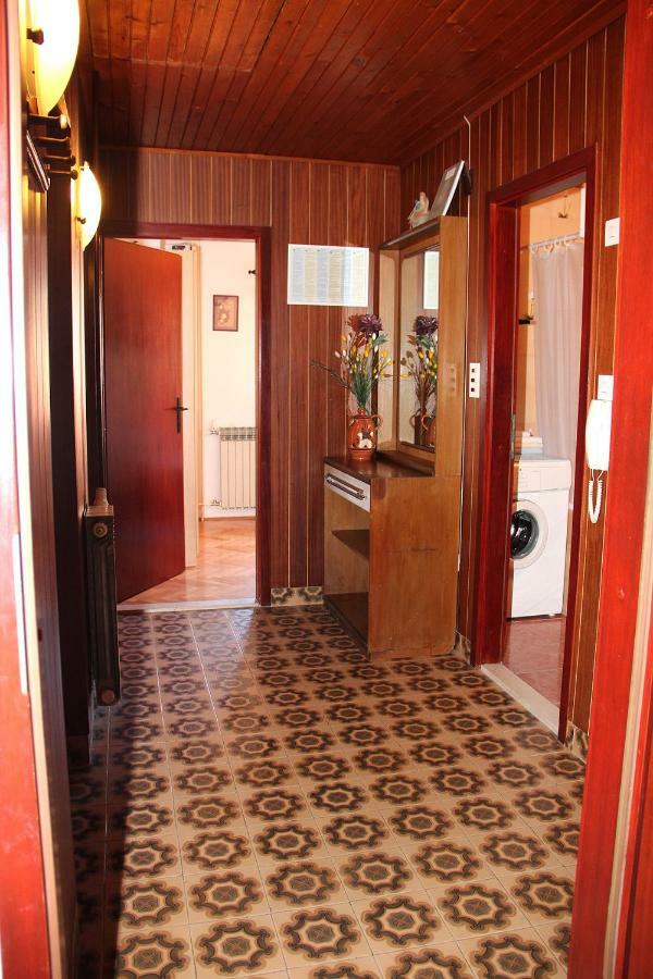 Apartment Mimica-Croatia , Omis , Center Ngoại thất bức ảnh